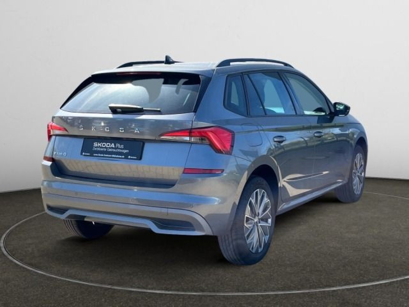 diagonalansicht-hinten-aussen