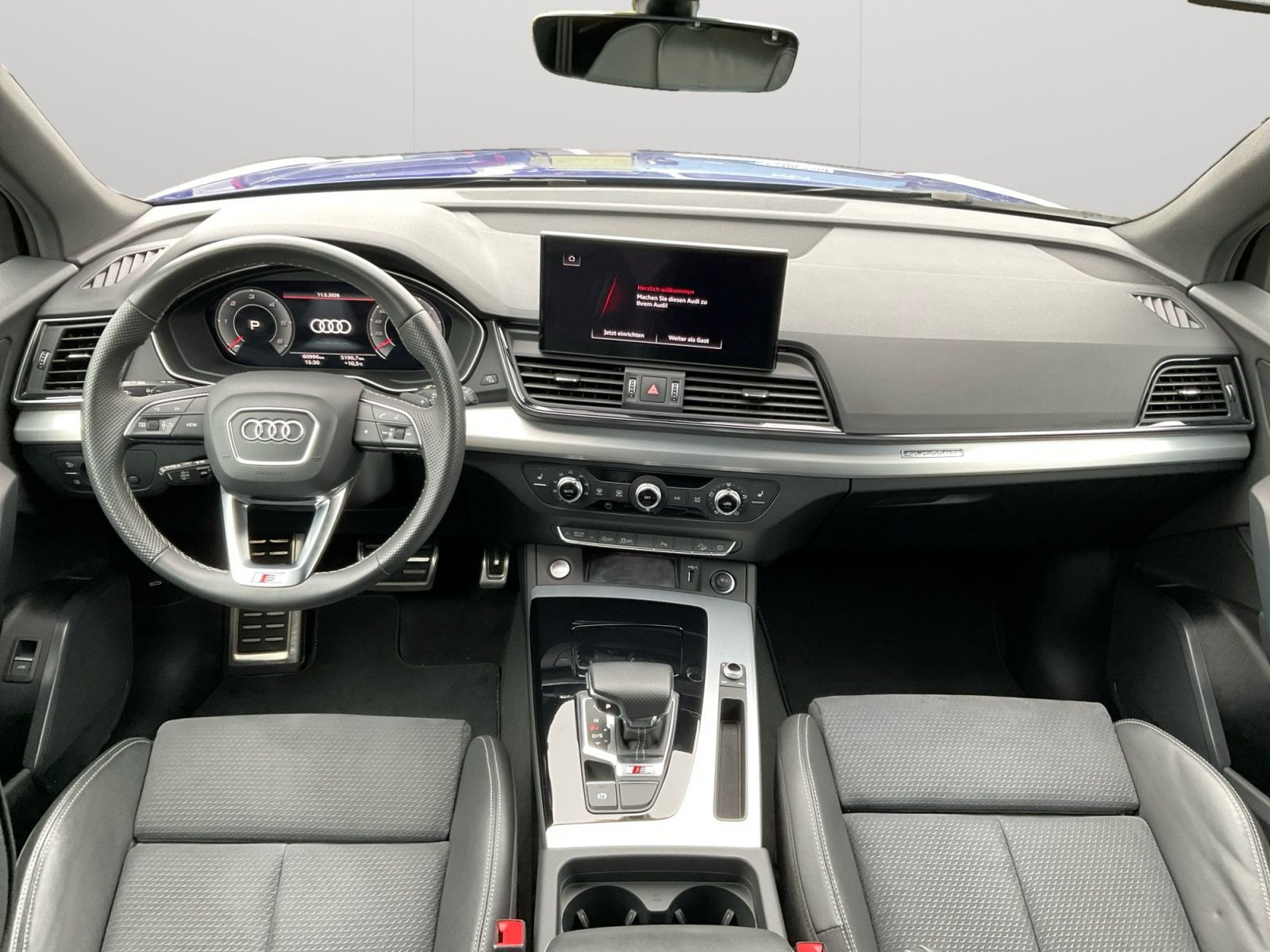 Audi - SQ5_11