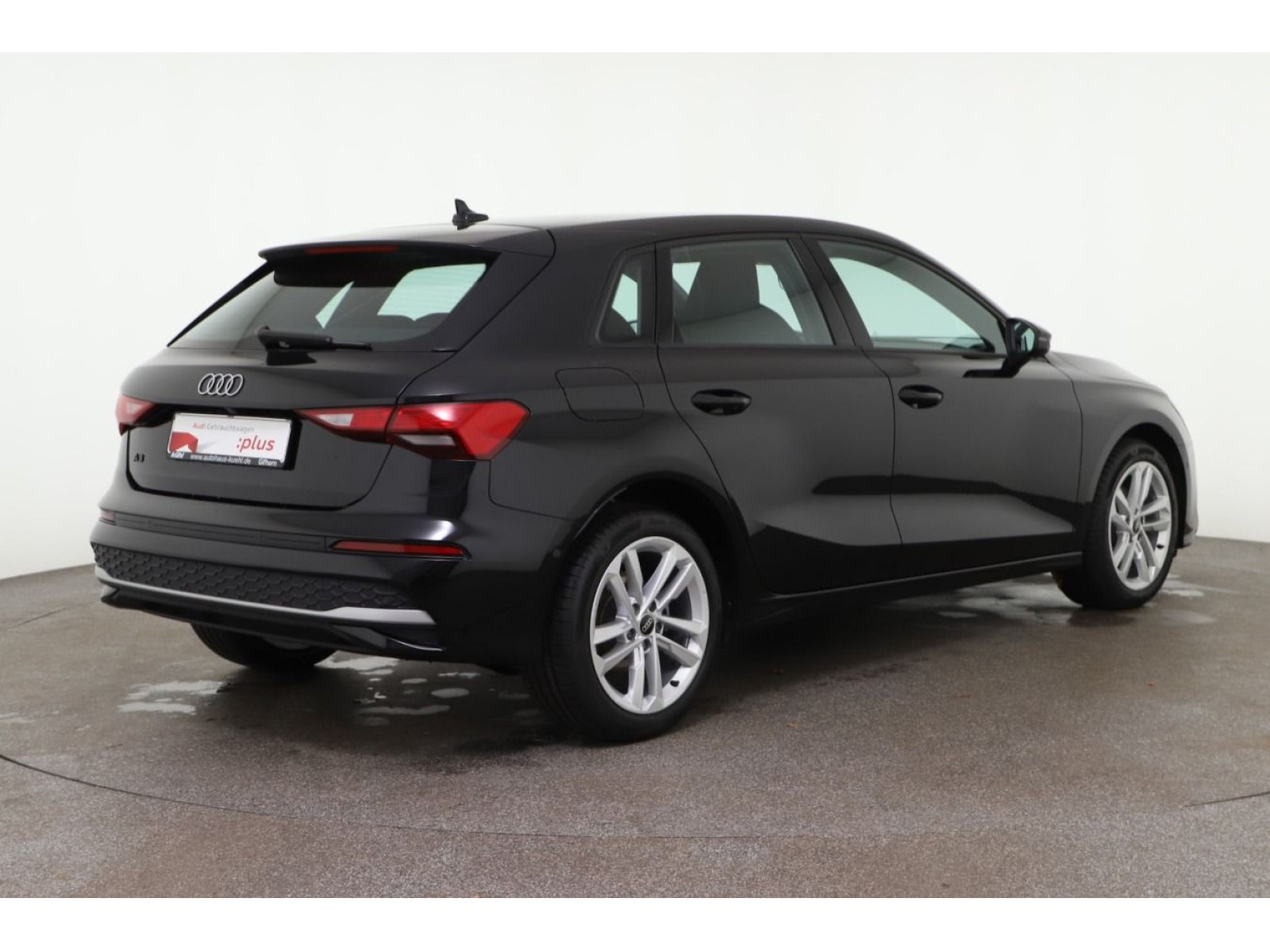 diagonalansicht-hinten-aussen