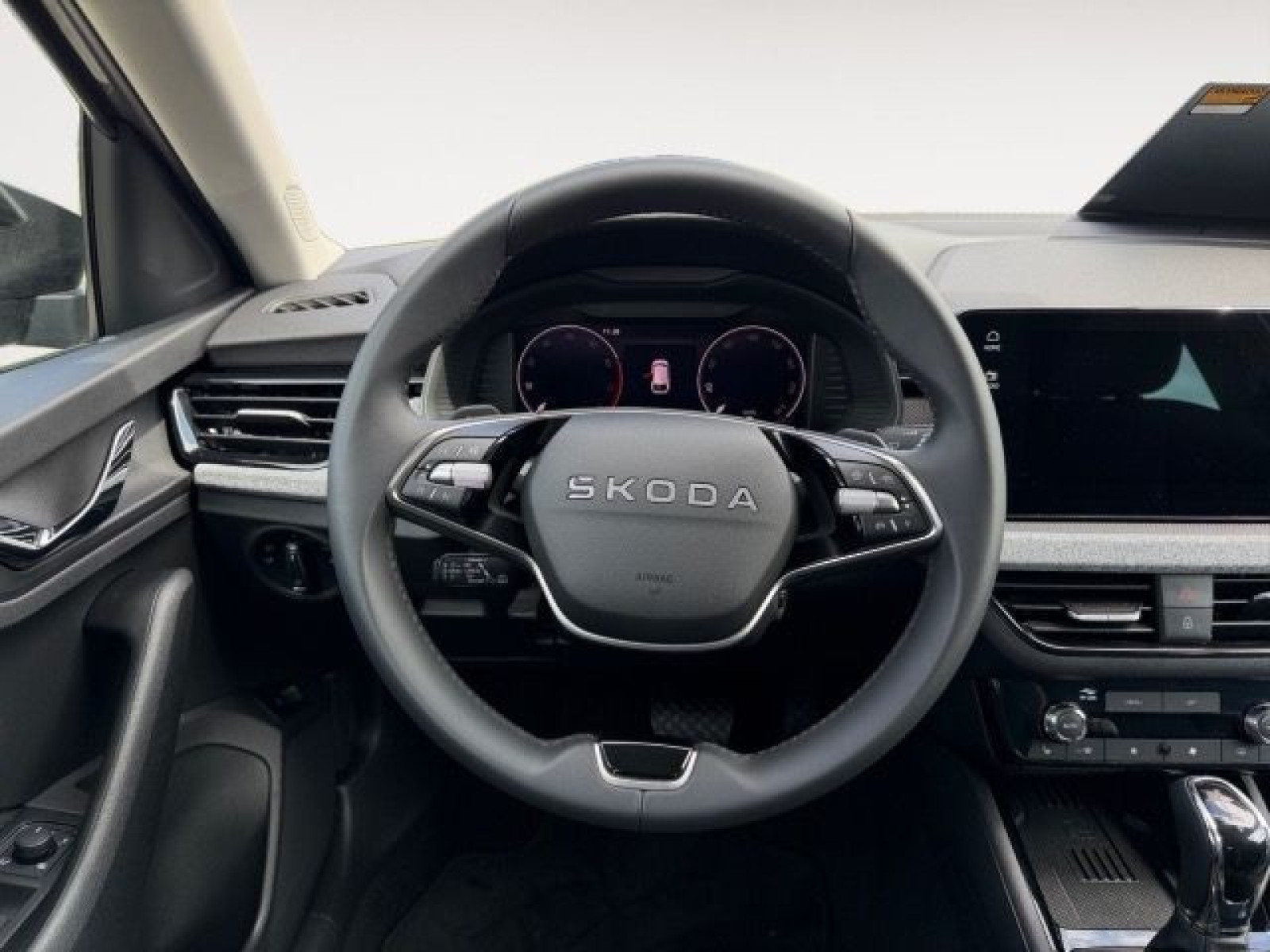 Škoda - Scala_12