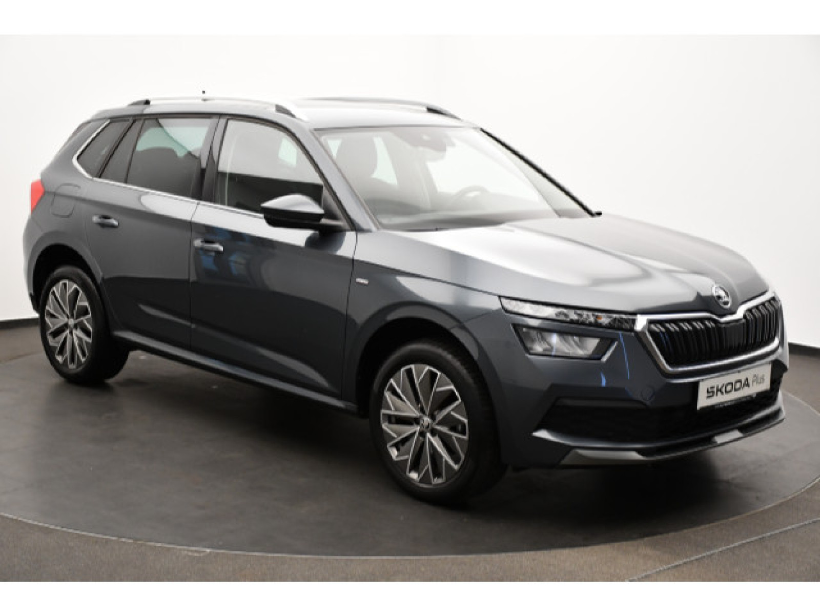 diagonal-frontansicht-aussen