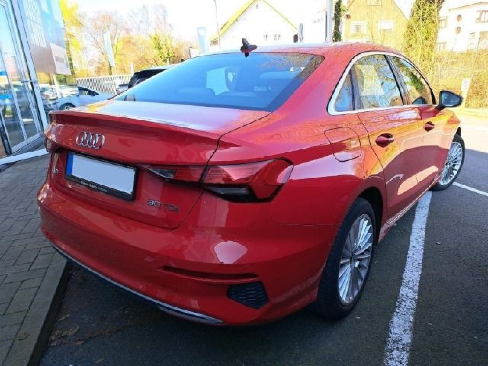 diagonalansicht-hinten-aussen