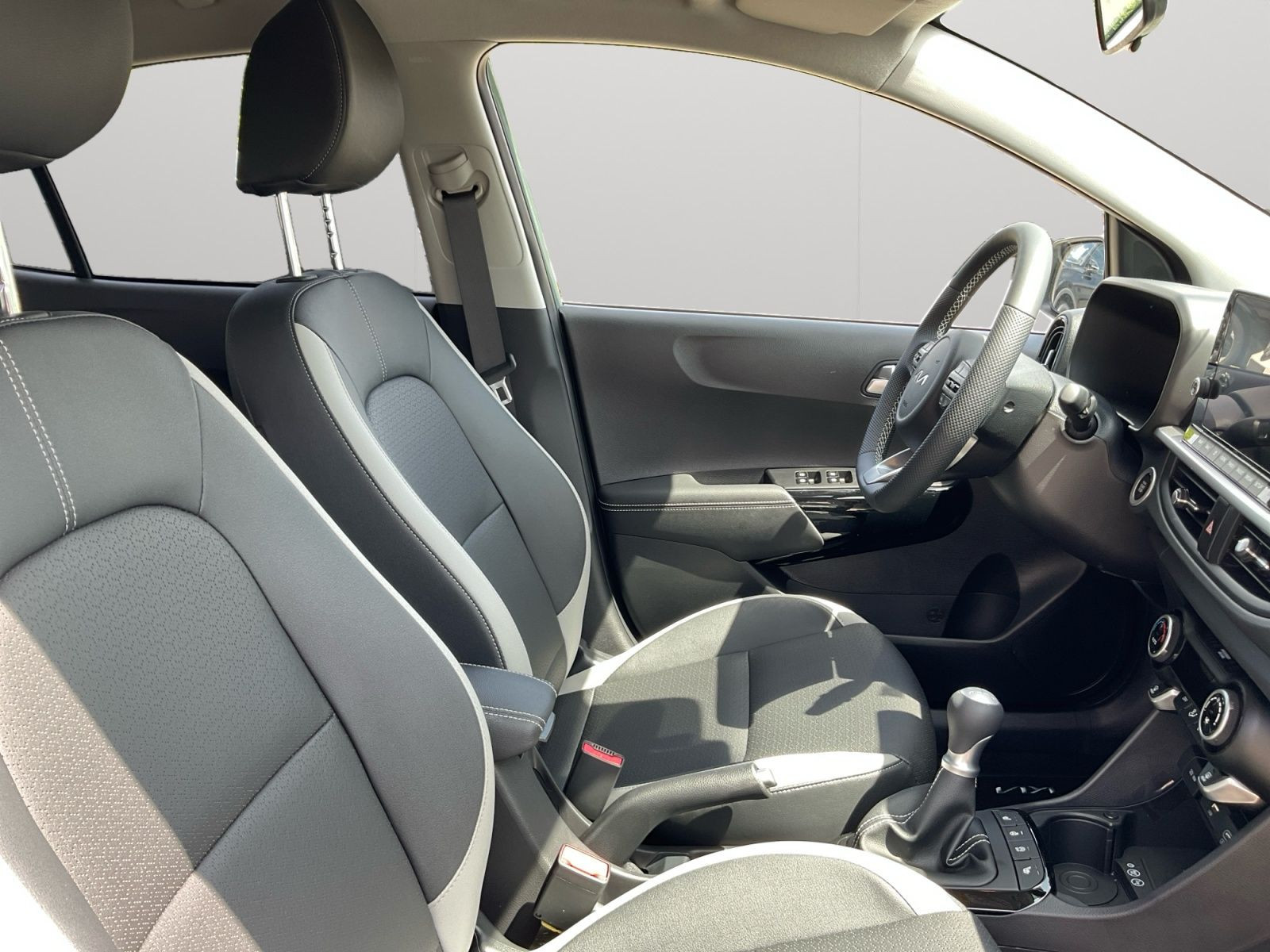 Kia - Picanto_16