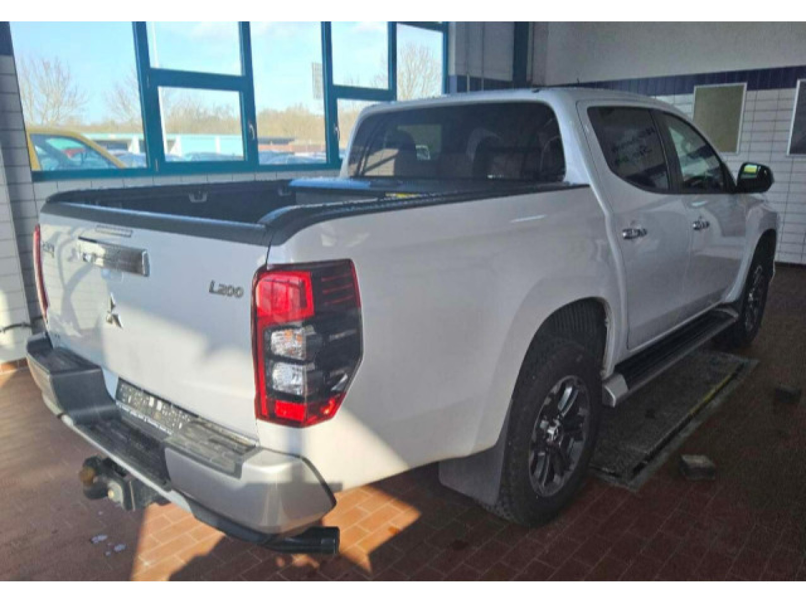 diagonalansicht-hinten-aussen