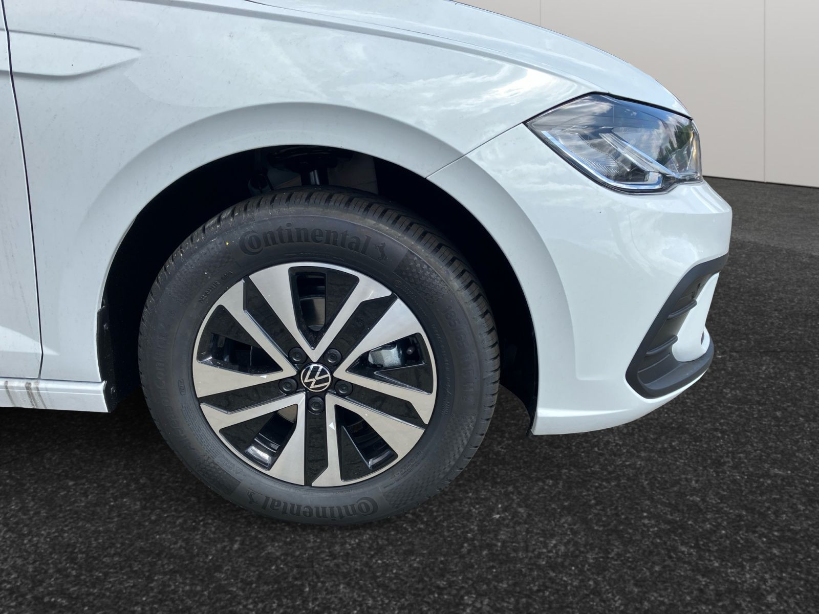 Volkswagen - Polo_15