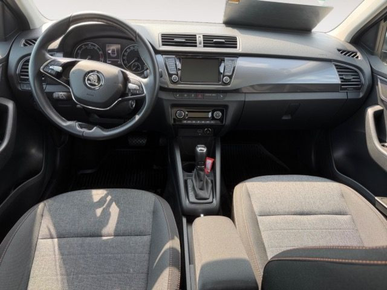 Škoda - Fabia_10