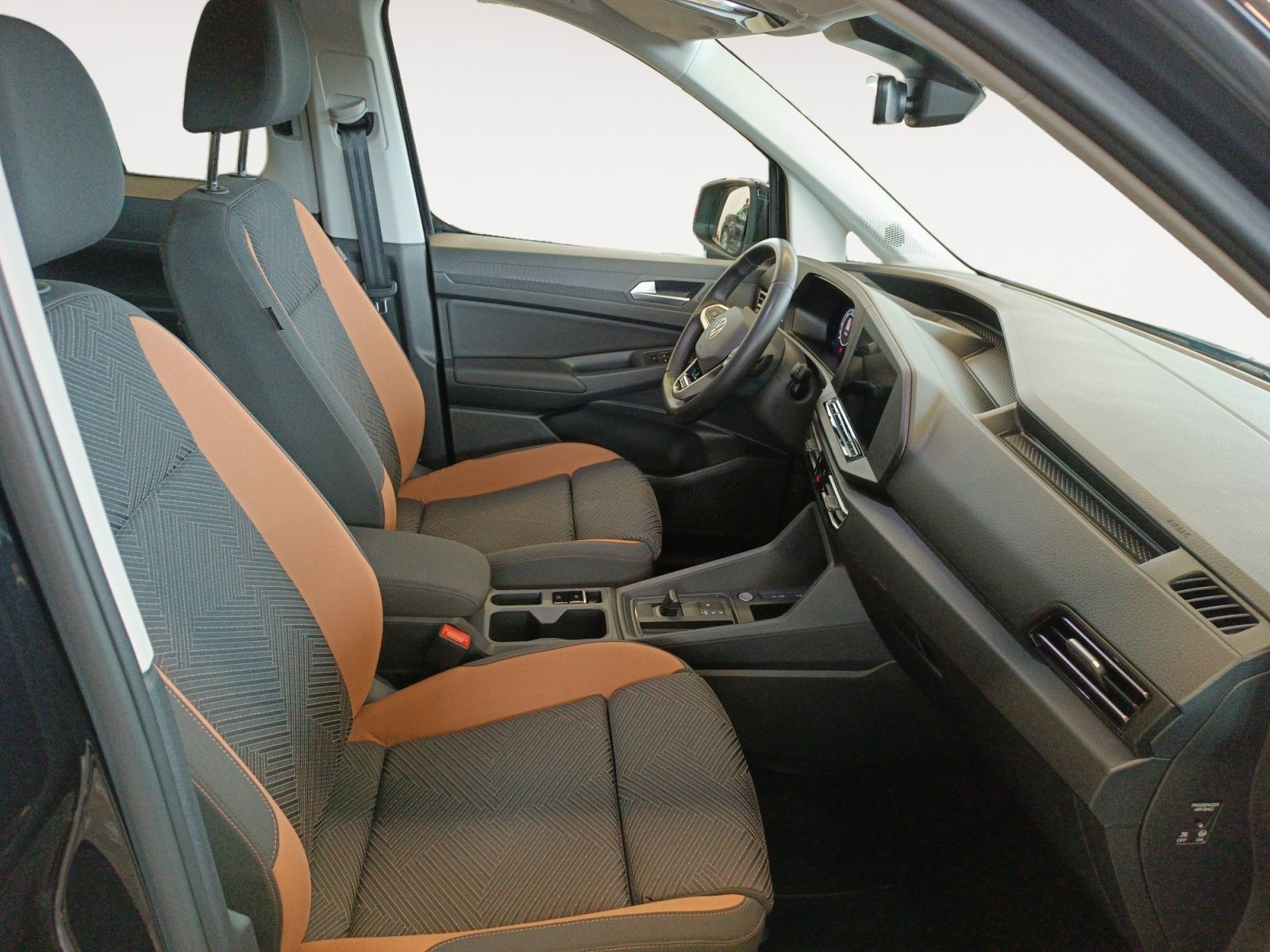 Volkswagen - Caddy_16