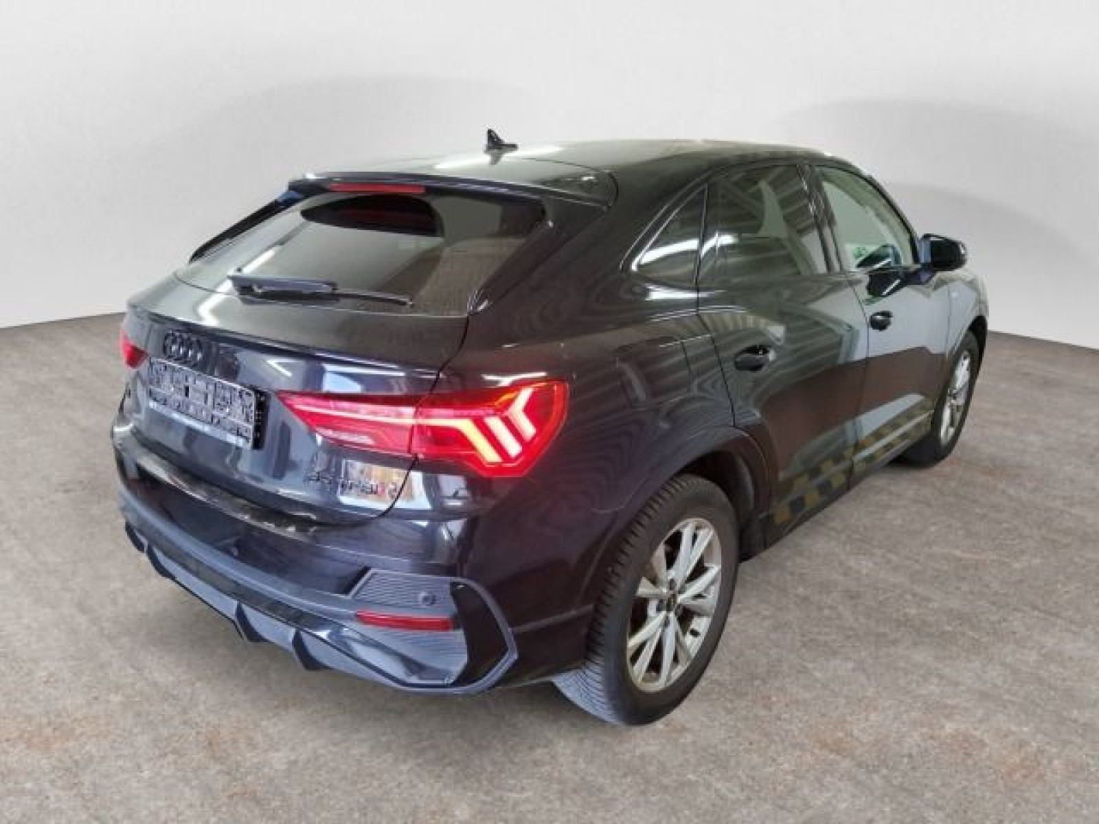 diagonalansicht-hinten-aussen