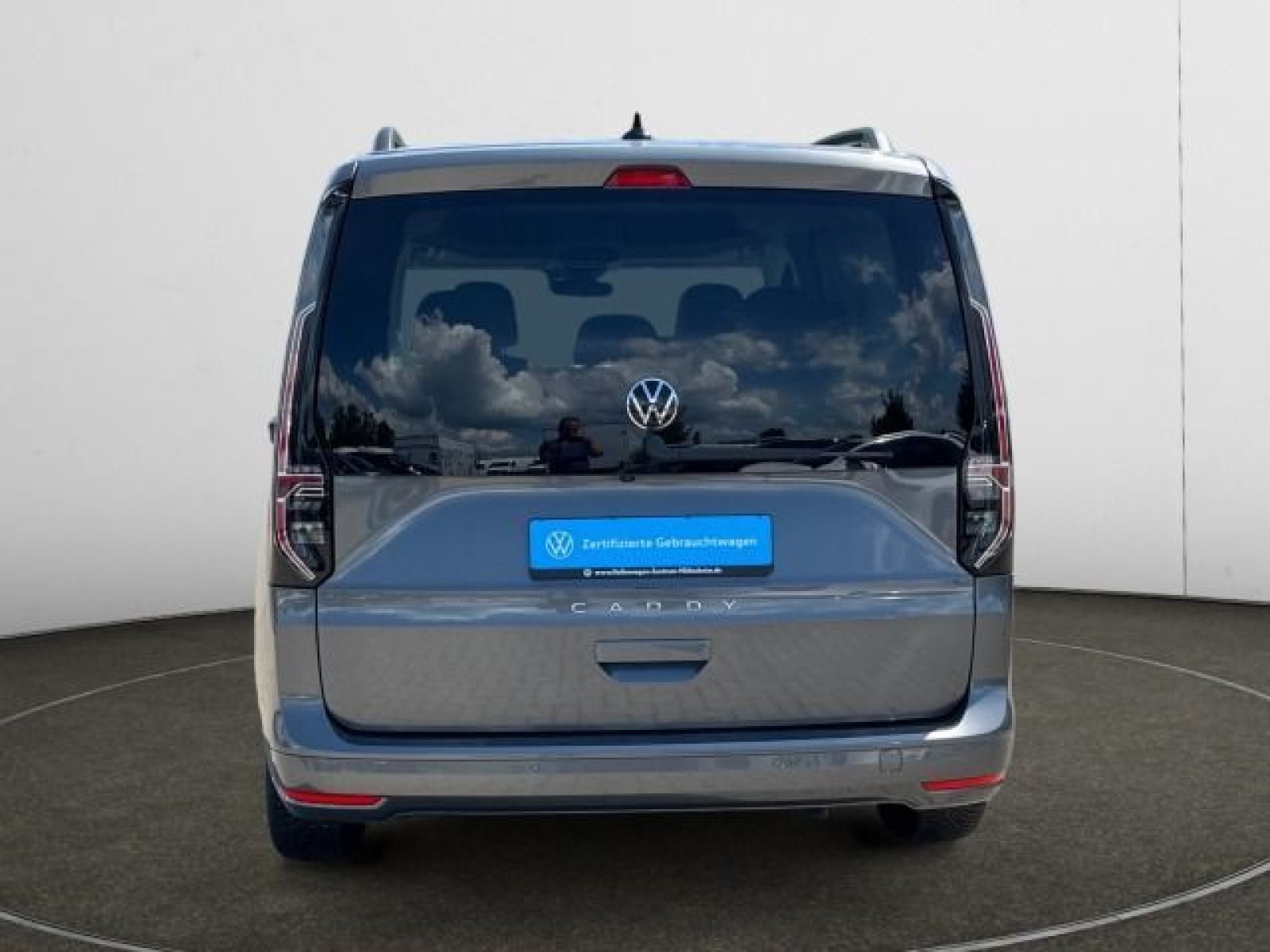 Volkswagen - Caddy_5