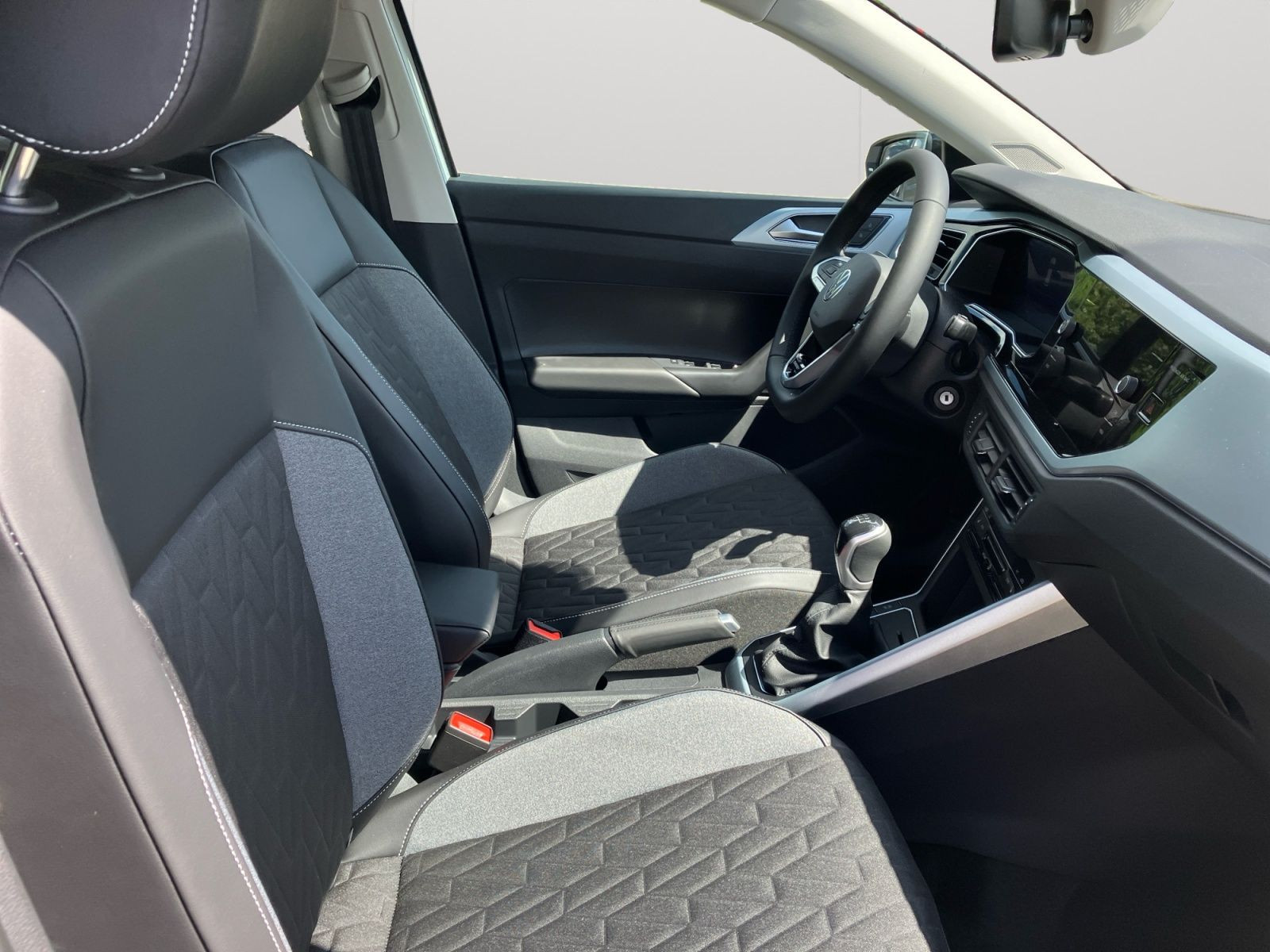 Volkswagen - Polo_16