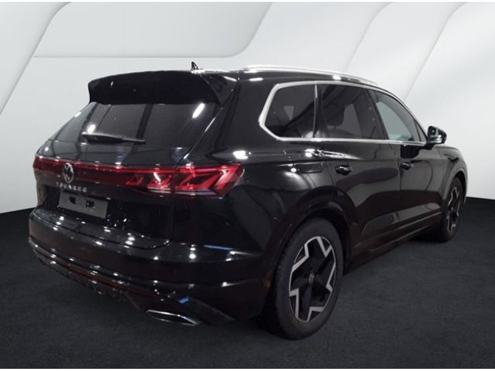 diagonalansicht-hinten-aussen