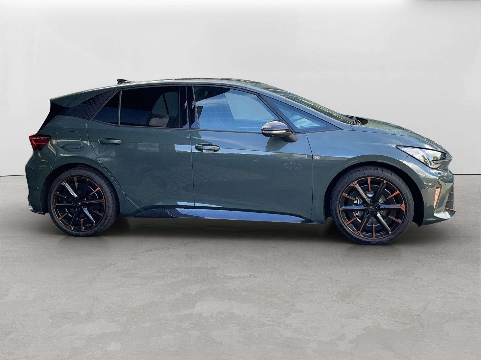 Cupra - Born_7