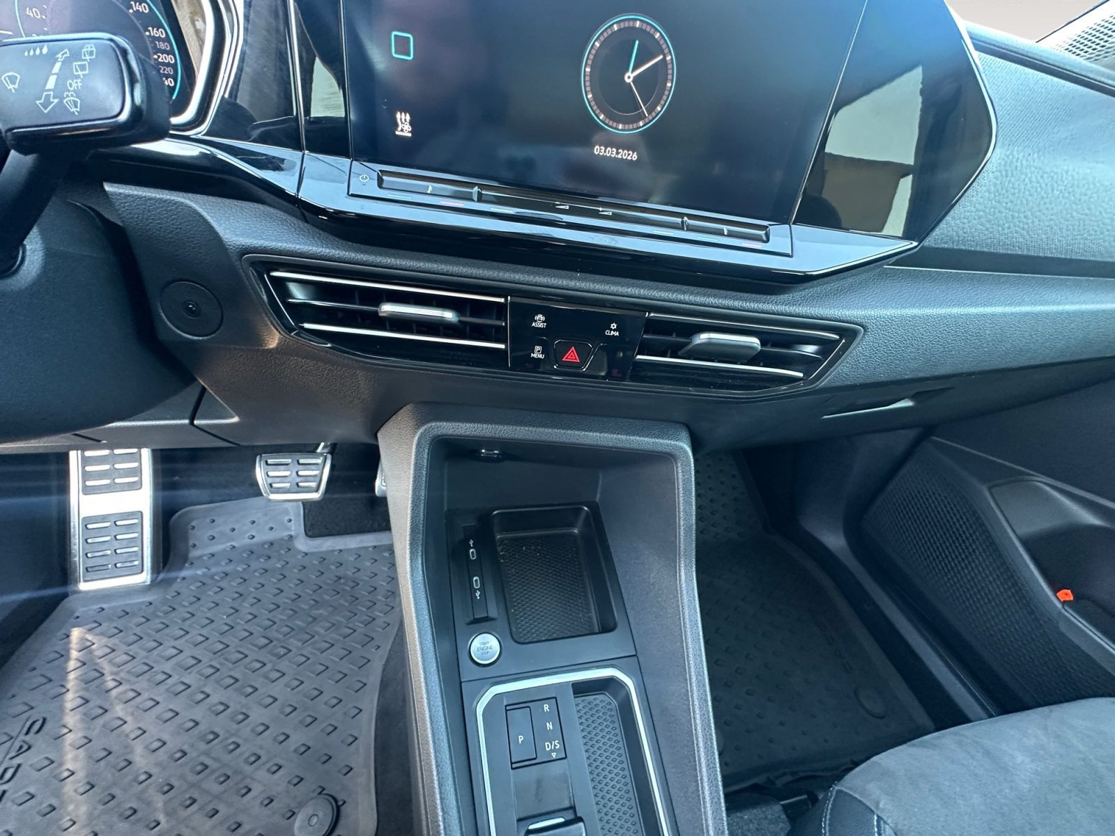 Volkswagen - Caddy_12