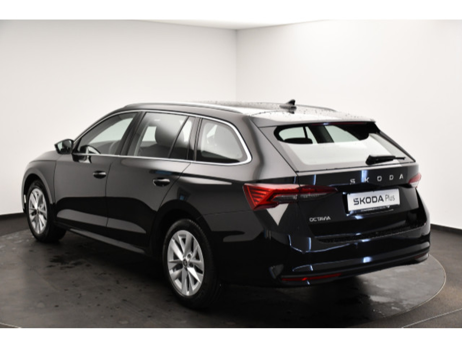 Škoda - Octavia_14