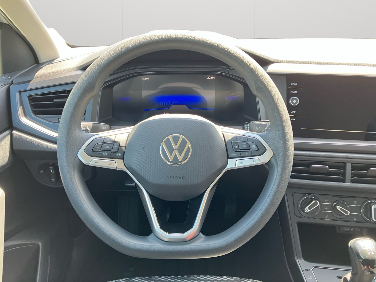 Volkswagen - Polo_13