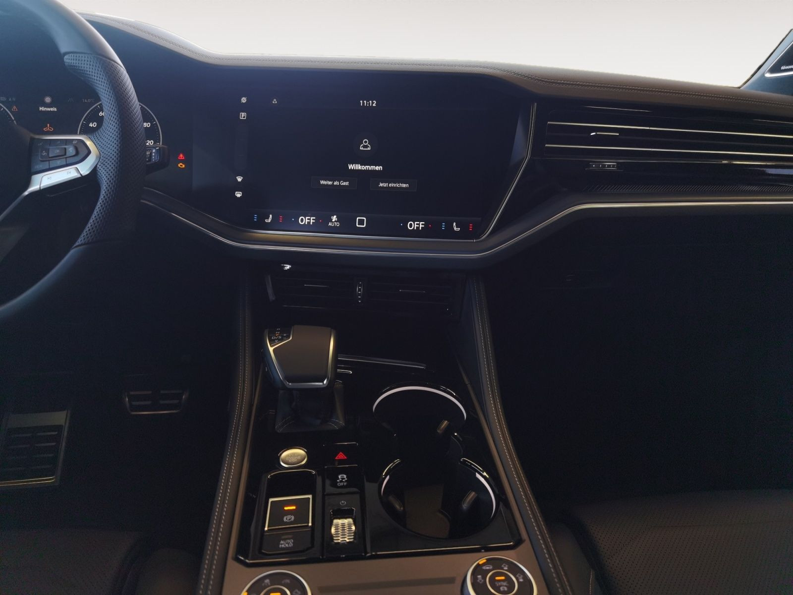 Volkswagen - Touareg_12