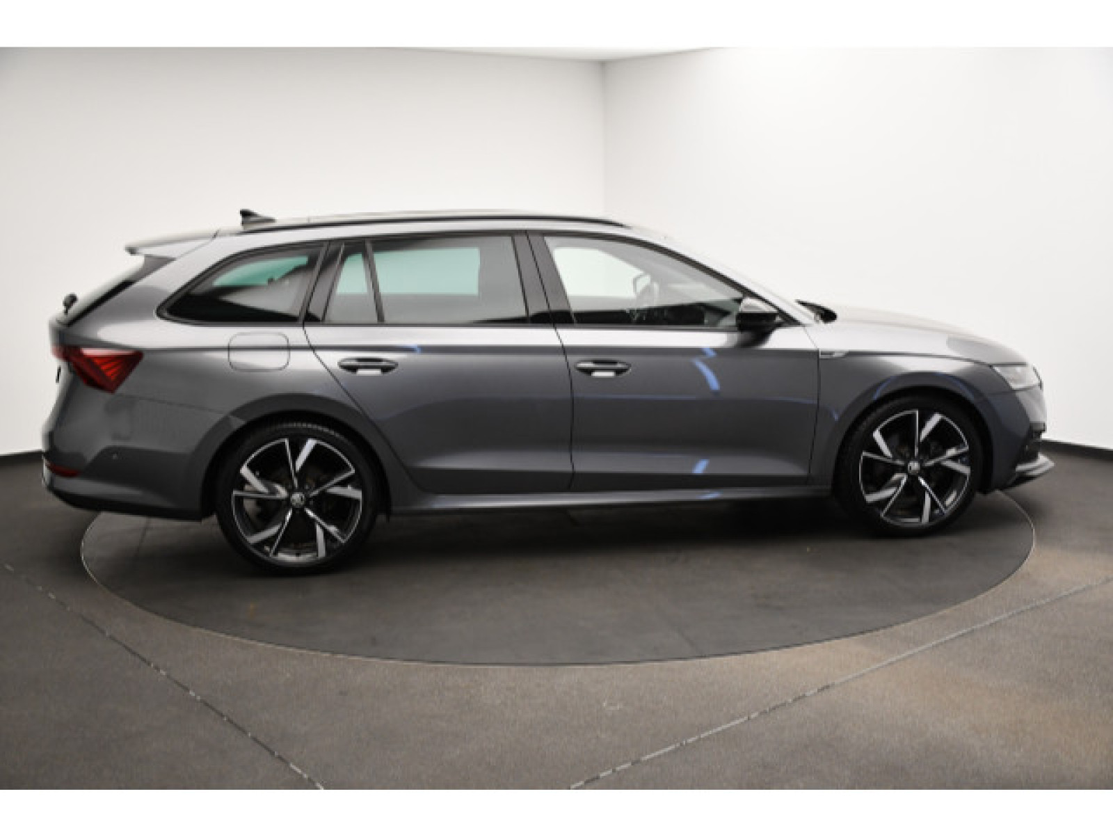 Škoda - Octavia_17