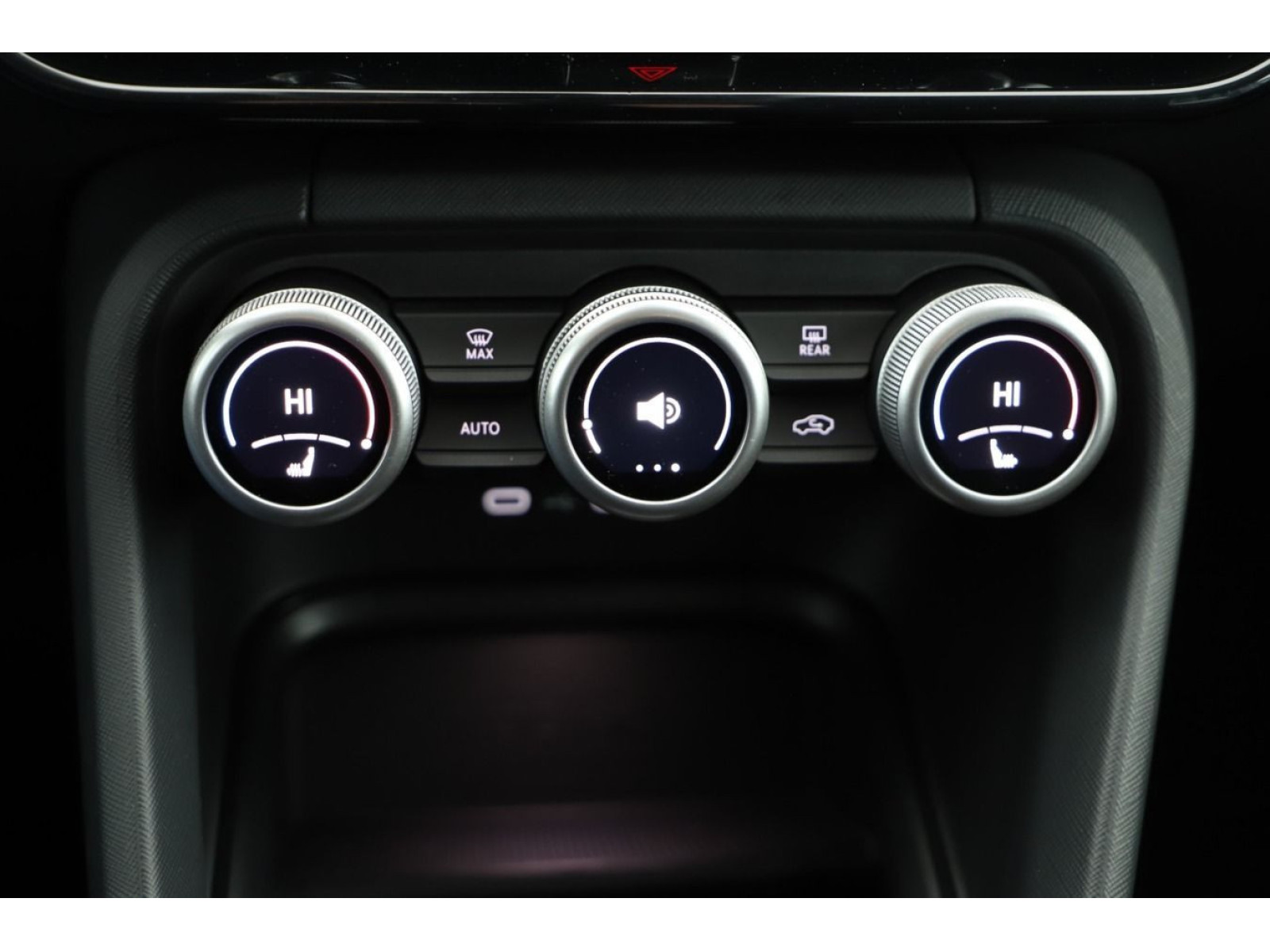 bedienungselemente-mitte-innen