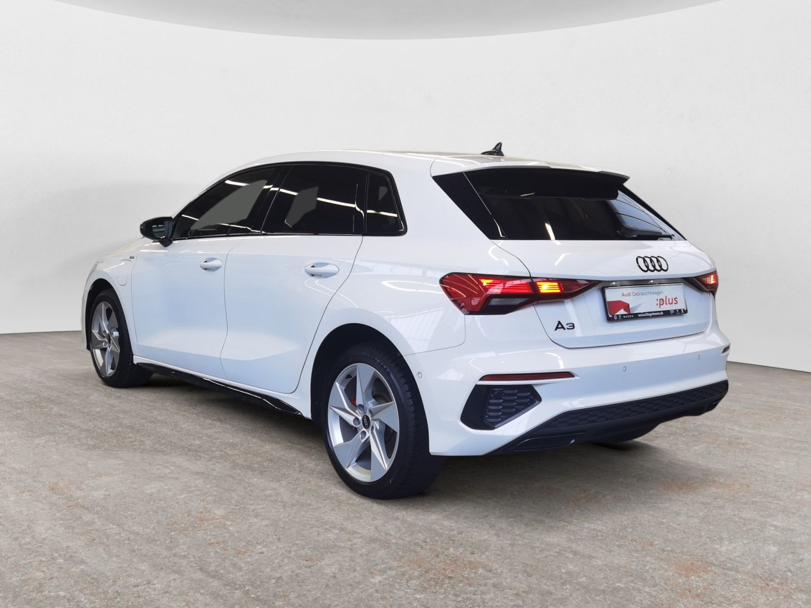 diagonalansicht-hinten-aussen