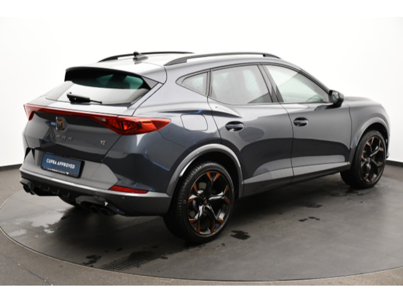 diagonalansicht-hinten-aussen