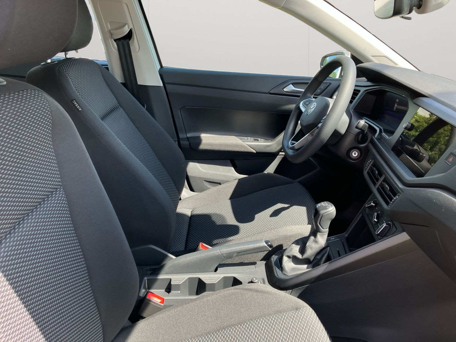 Volkswagen - Polo_16