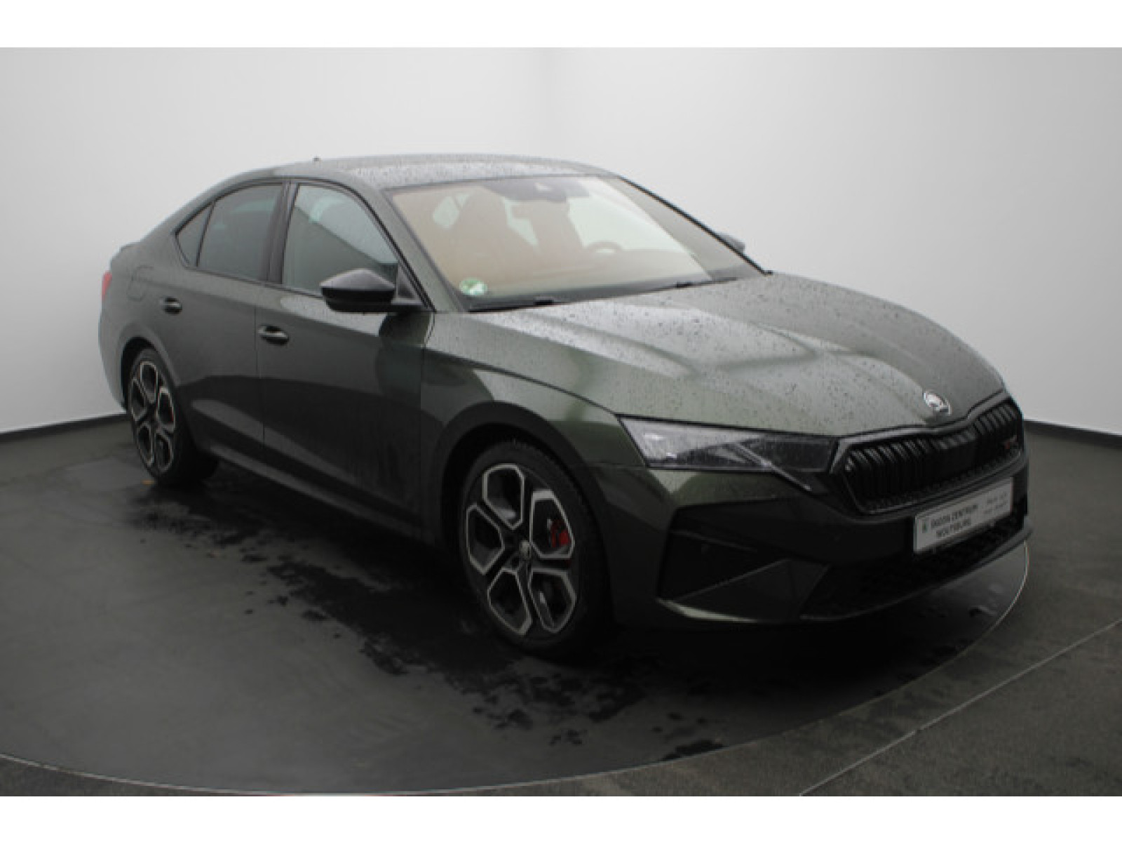 diagonal-frontansicht-aussen