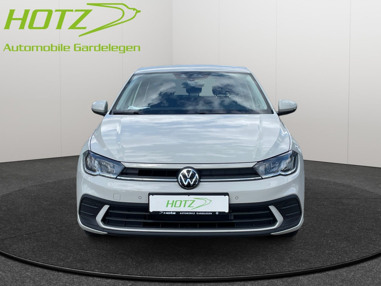 Volkswagen - Polo_9