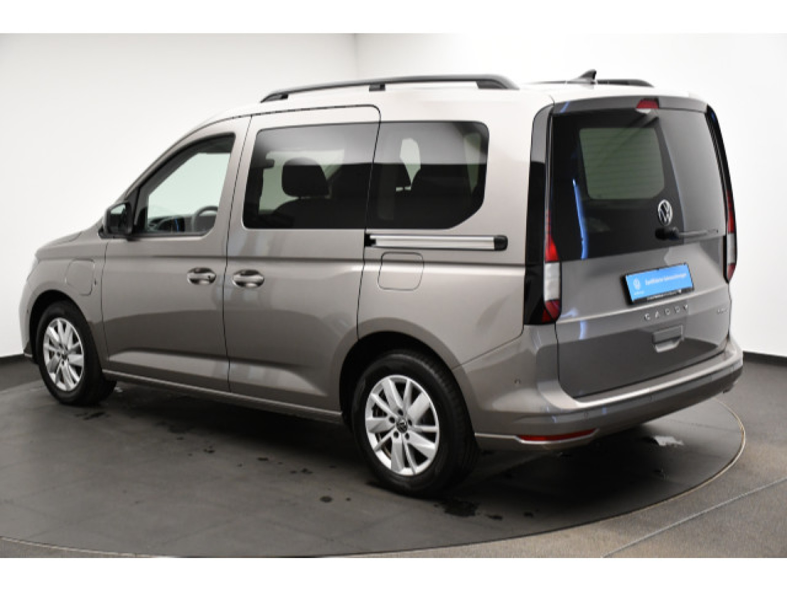 diagonalansicht-hinten-aussen