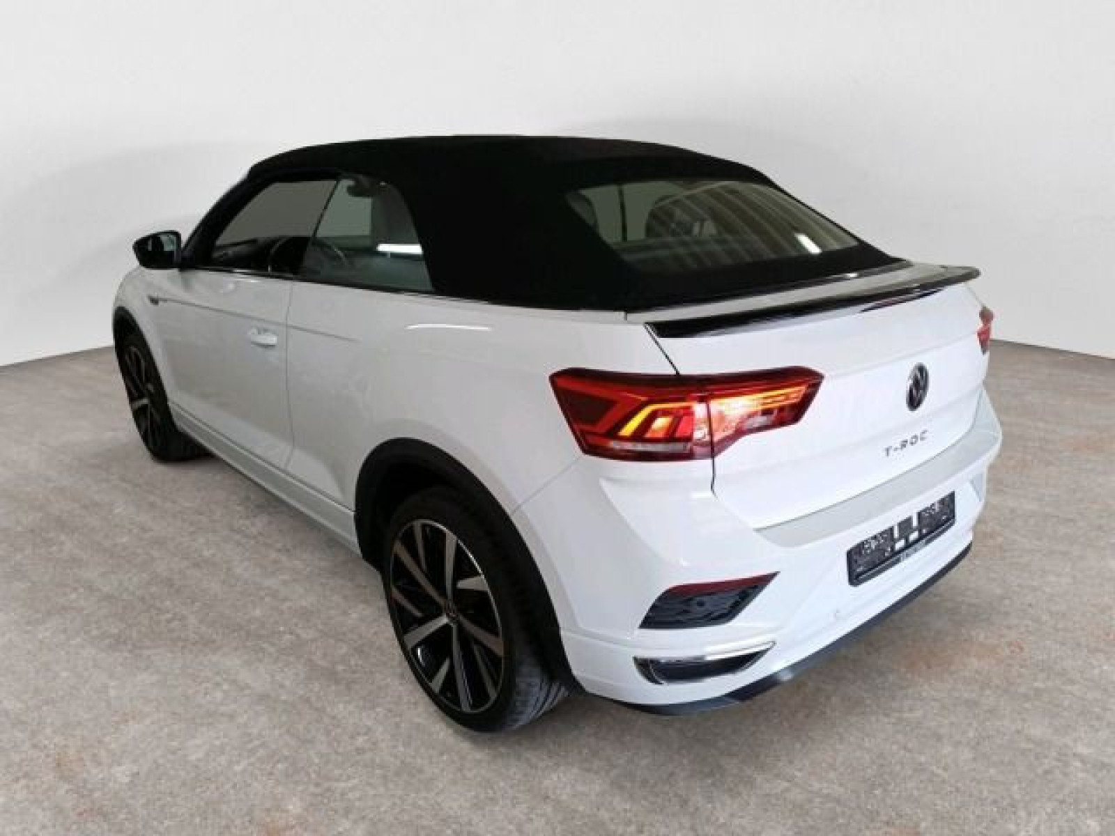 diagonalansicht-hinten-aussen