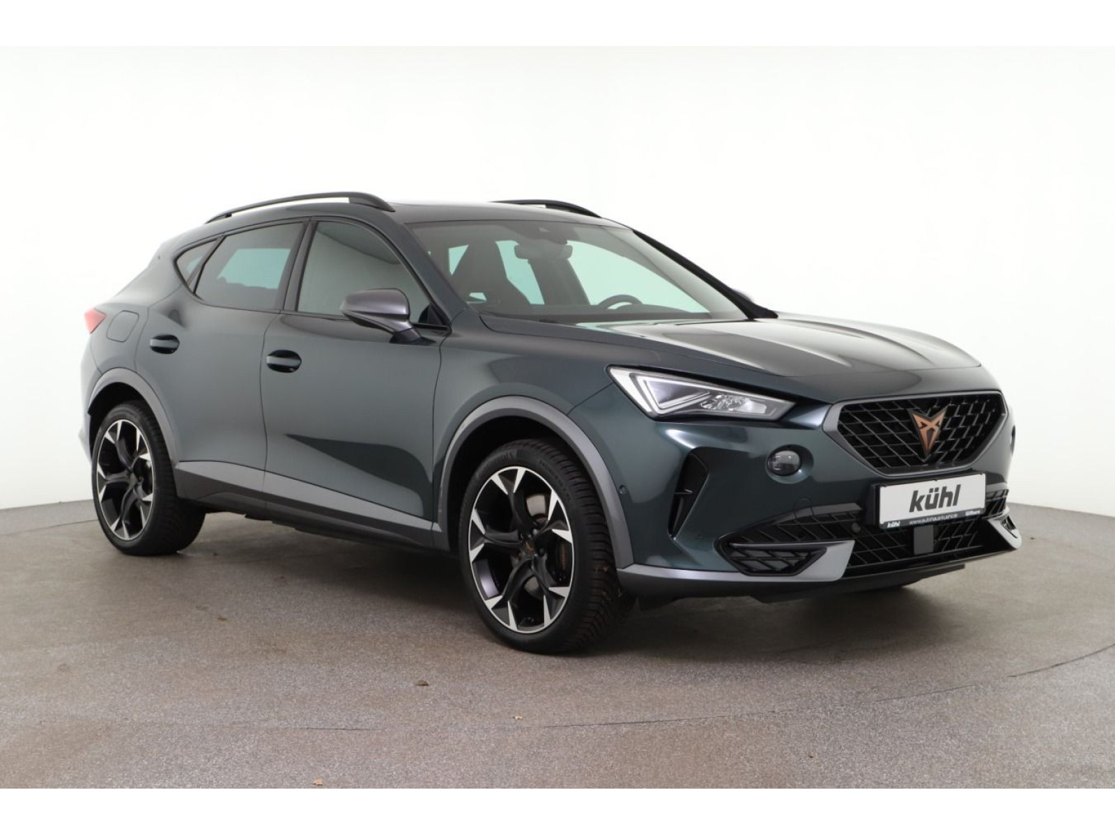 diagonal-frontansicht-aussen