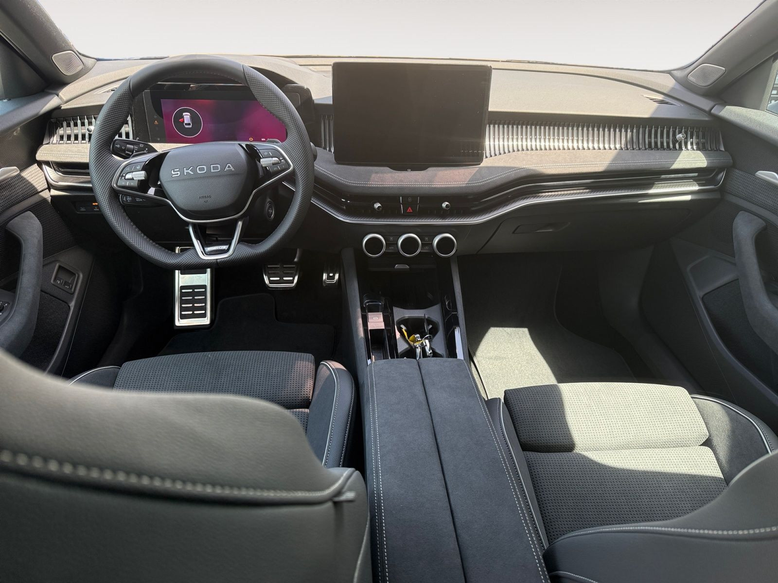 Škoda - Superb_11