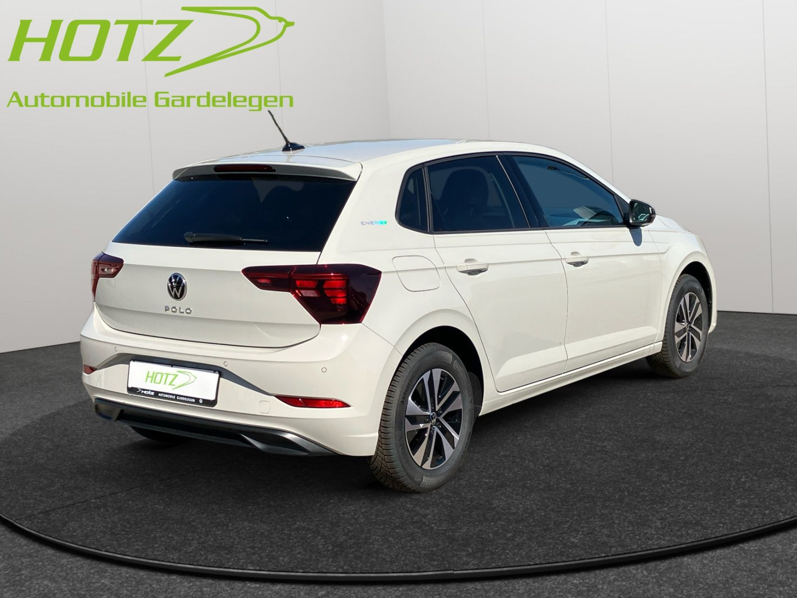 Volkswagen - Polo_6