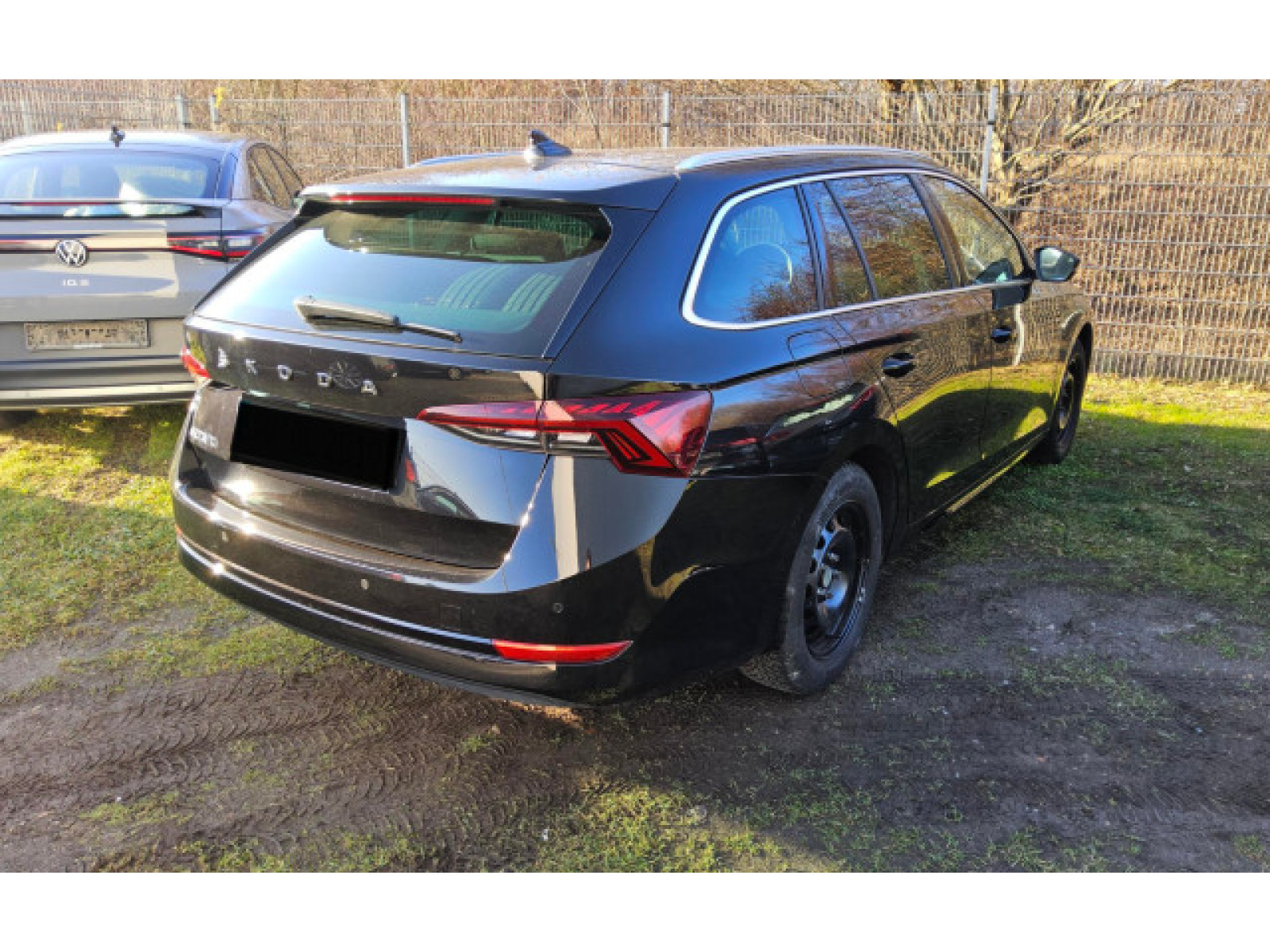 diagonalansicht-hinten-aussen