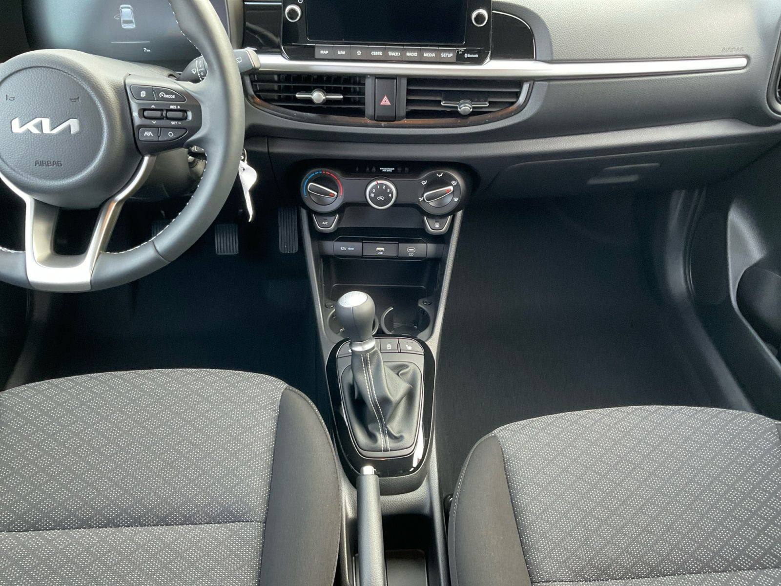 Kia - Picanto_12