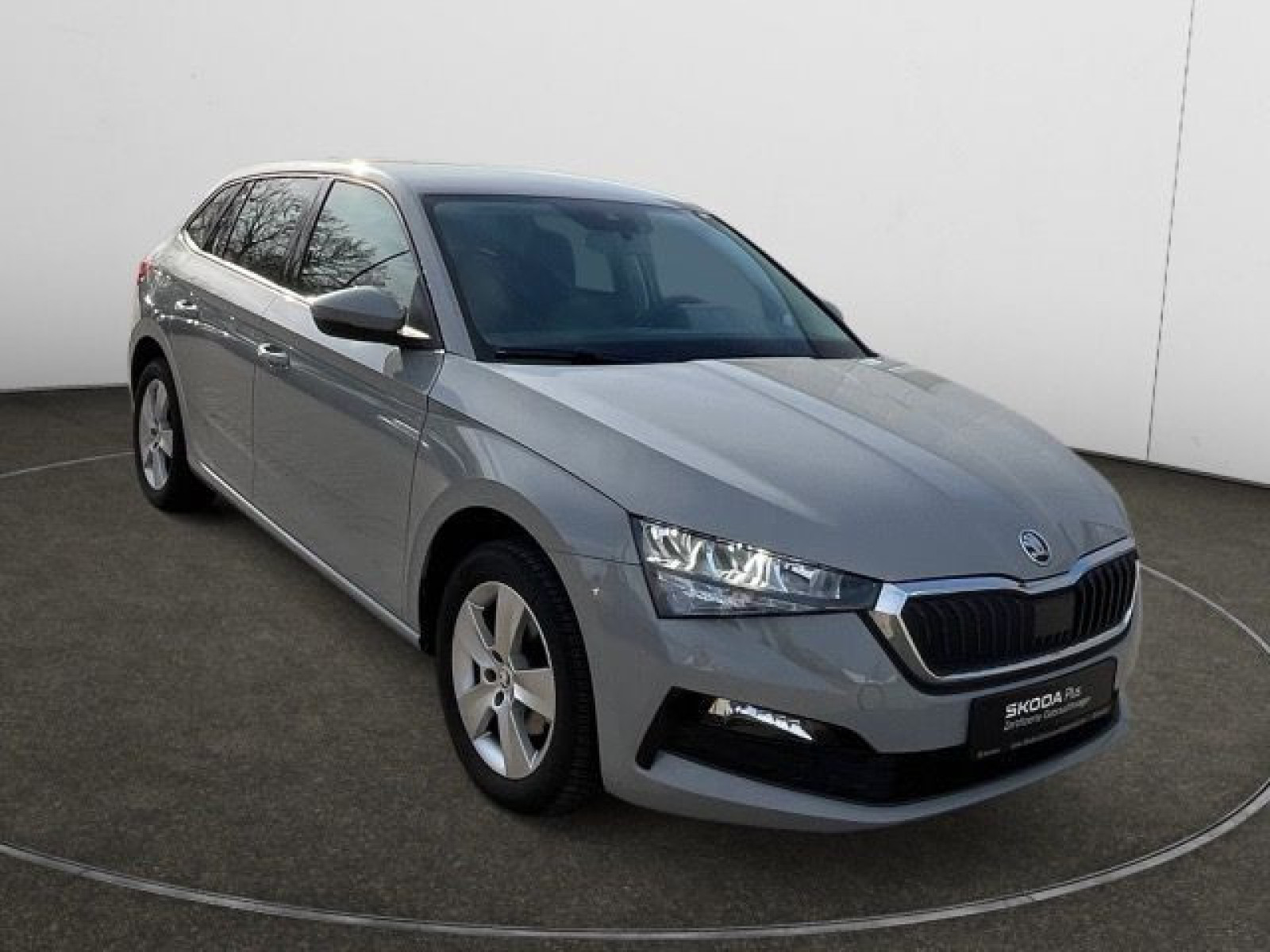 diagonal-frontansicht-aussen