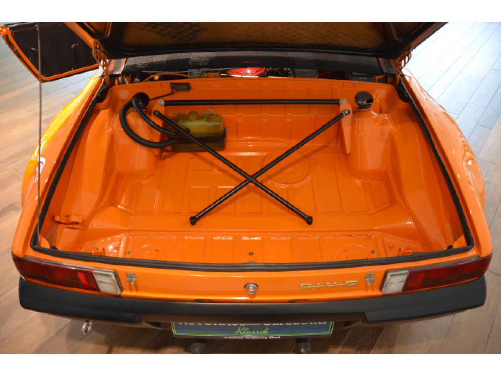 Porsche - 914_20