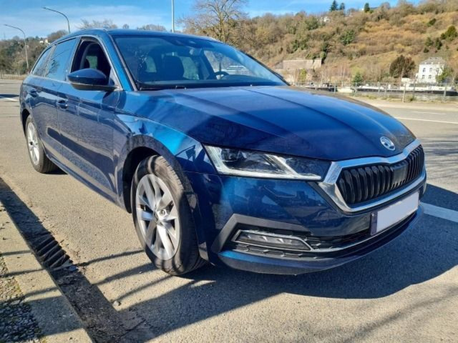 diagonal-frontansicht-aussen