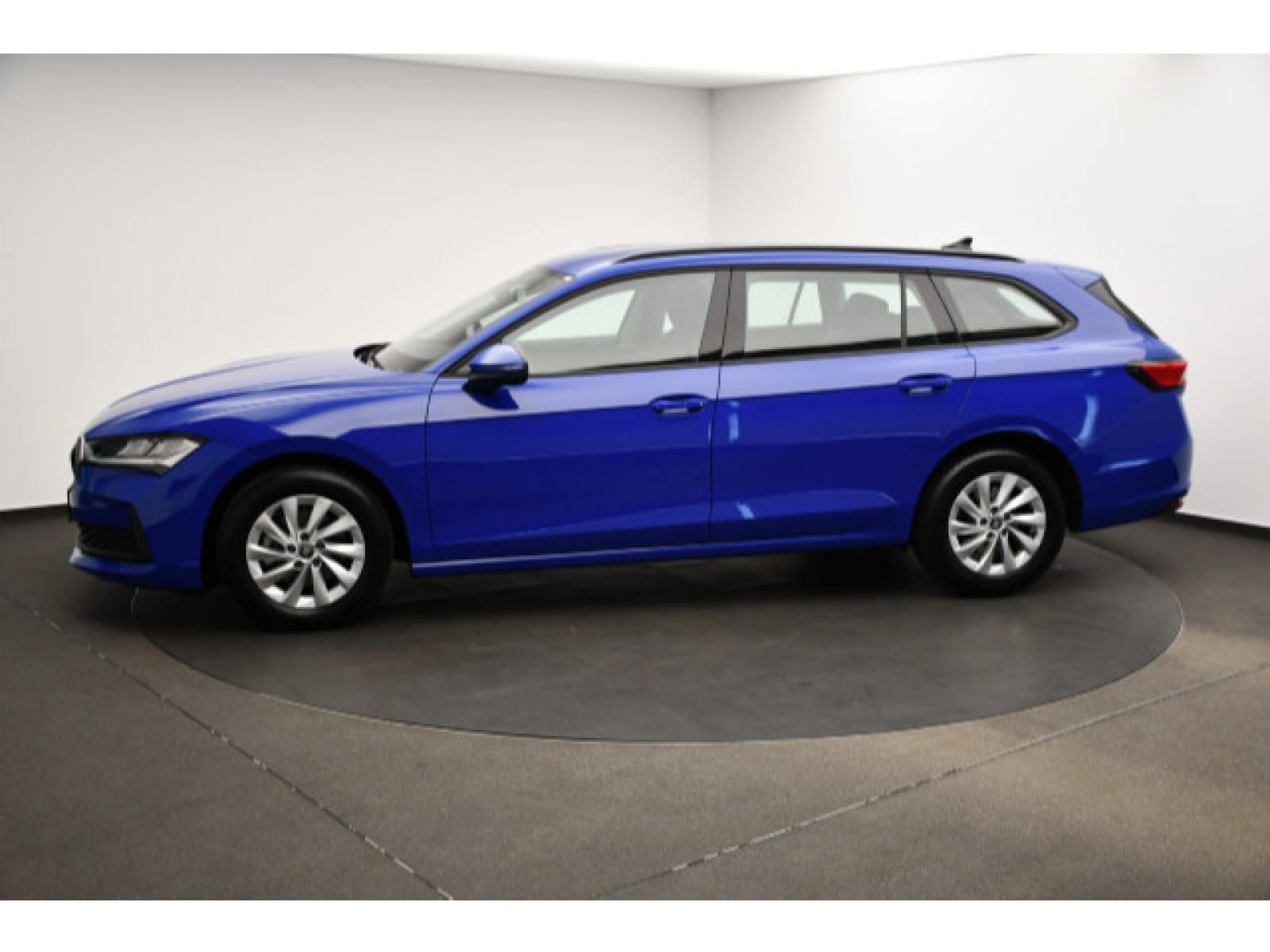 Škoda - Superb_16
