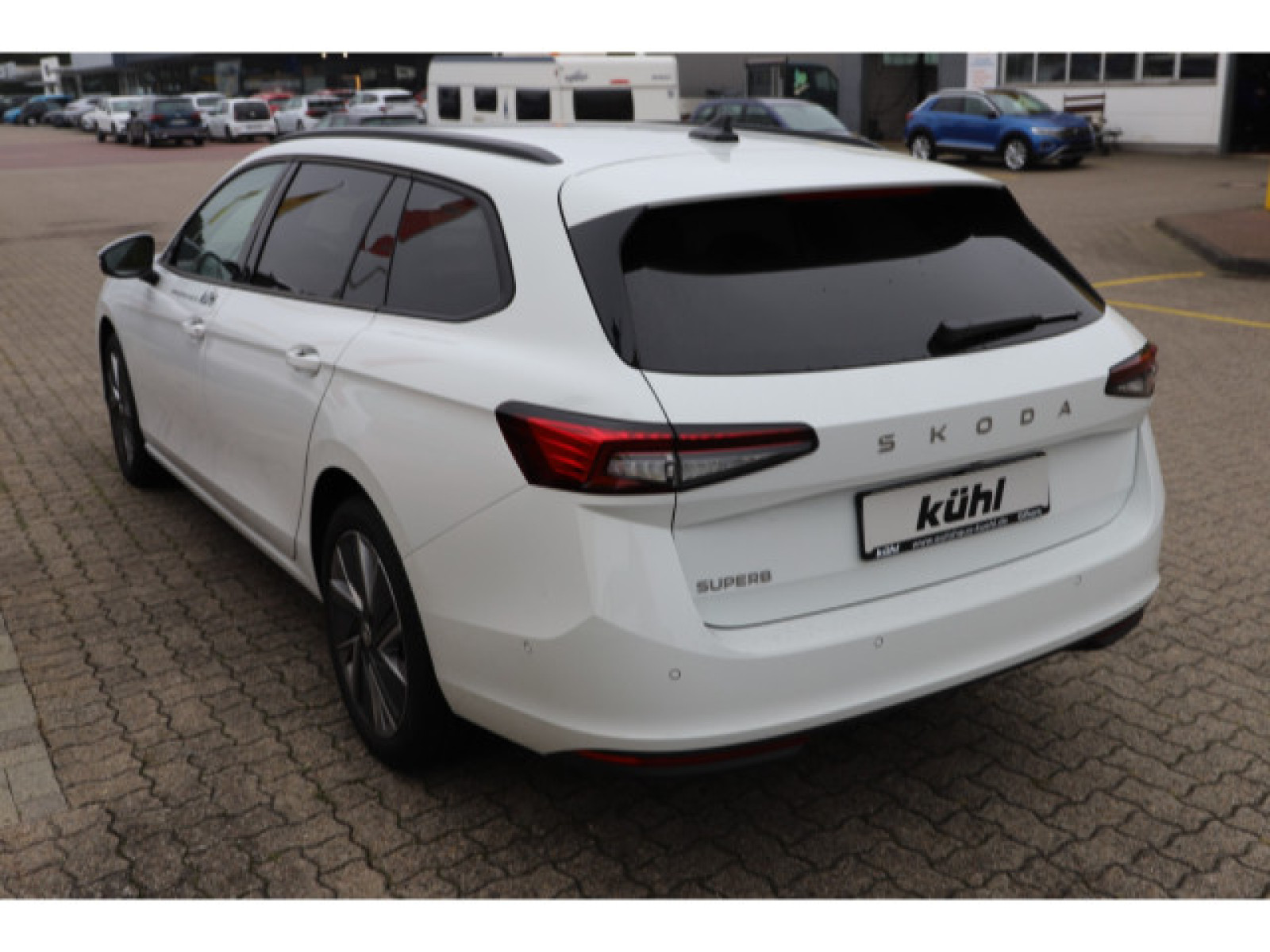 Škoda - Superb_4