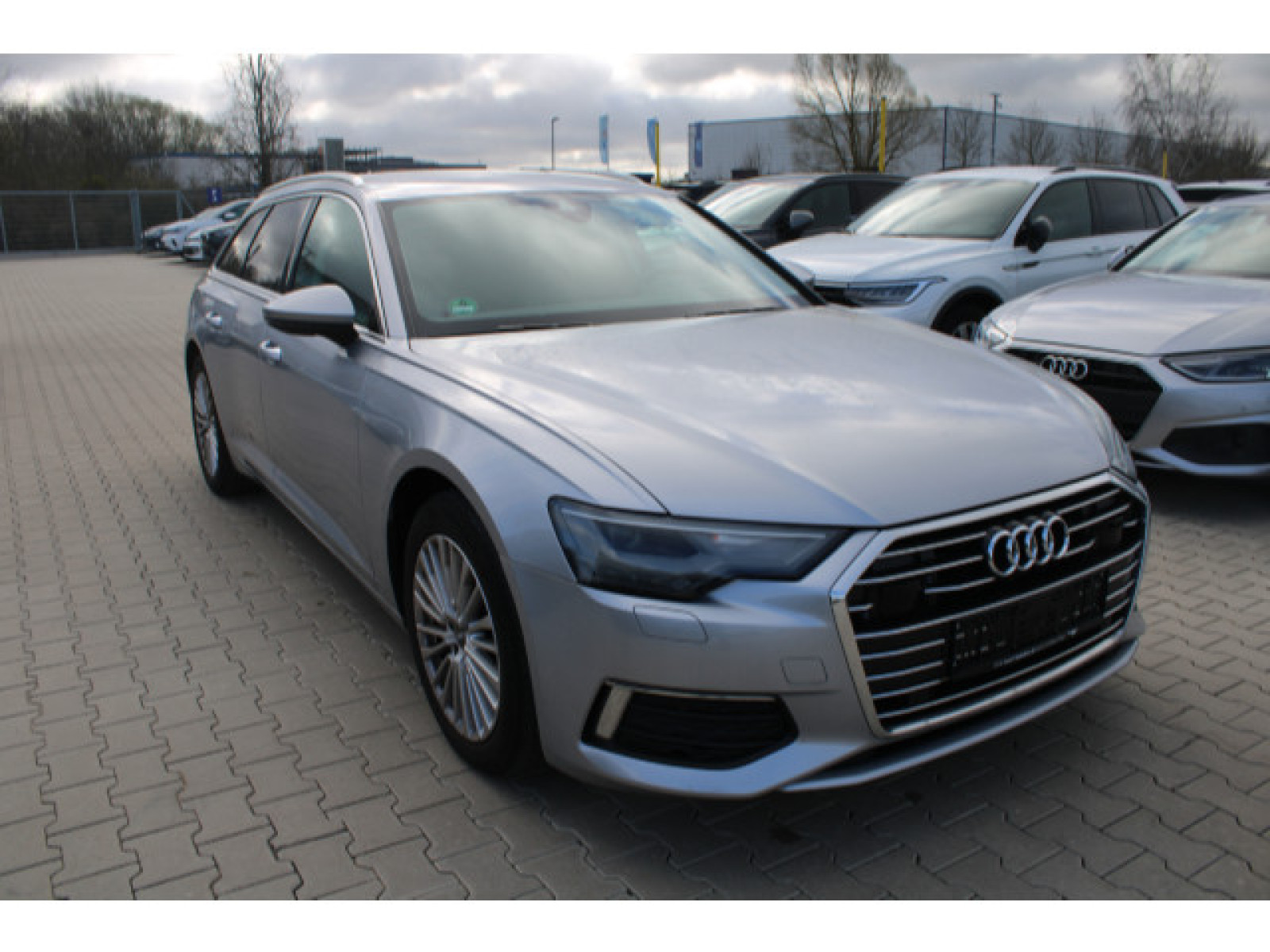 diagonal-frontansicht-aussen